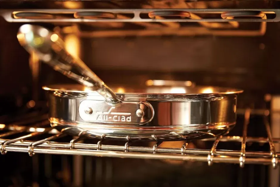 Copper Core 5-Ply Bonded Cookware, 2 Piece Nonstick Fry Pan Set, 8 & 10 Inch>All-Clad New