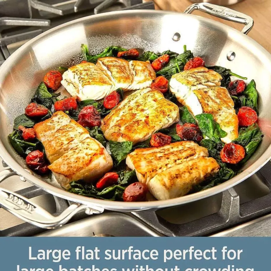 D3 Stainless 3-Ply Bonded Cookware, Universal Pan With Lid, 3 Quart>All-Clad New