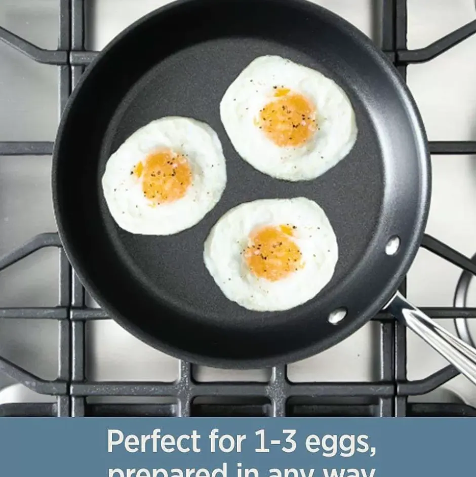 D3 Stainless 3-Ply Bonded Cookware, Nonstick Egg Perfect Pan, 9 Inch>All-Clad Online