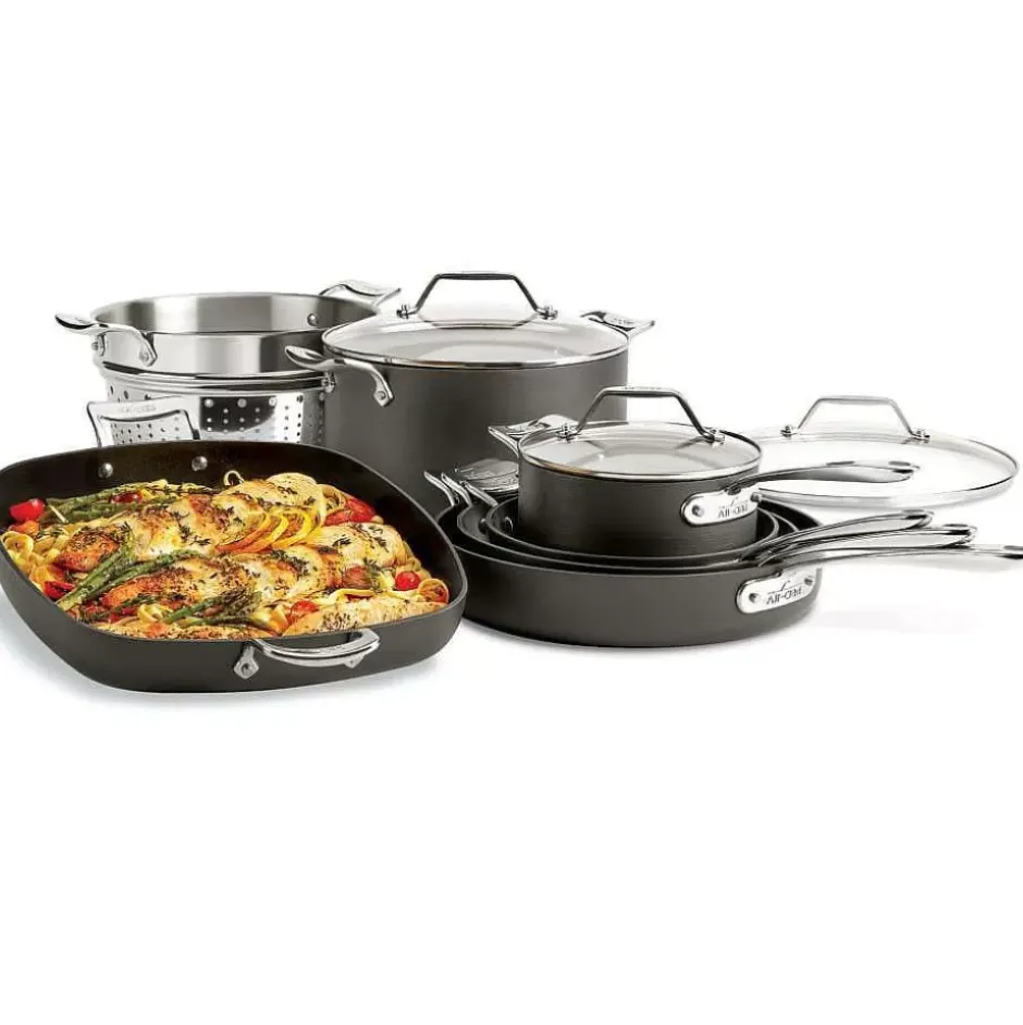 Essentials Nonstick Cookware Set, 12 Piece>All-Clad Hot