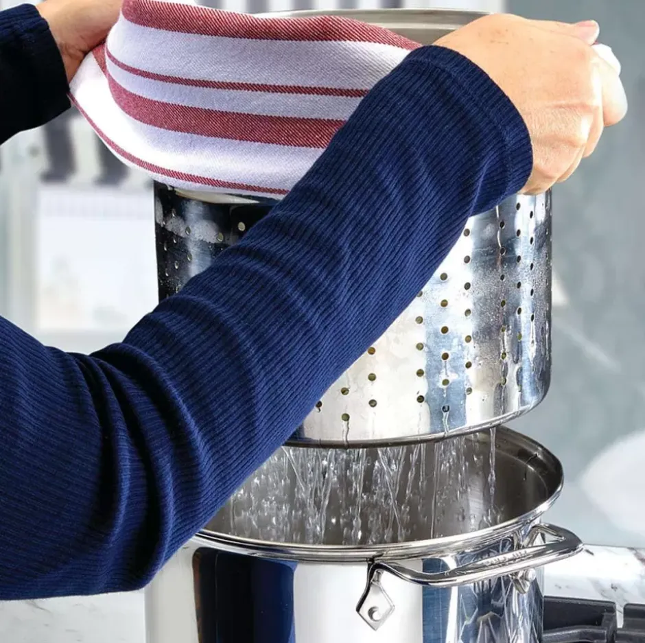 Gourmet Accessories, Stainless Steel Multi-Pot With Lid, Perforated Insert And Steaming Insert, 8 Quart>All-Clad Hot