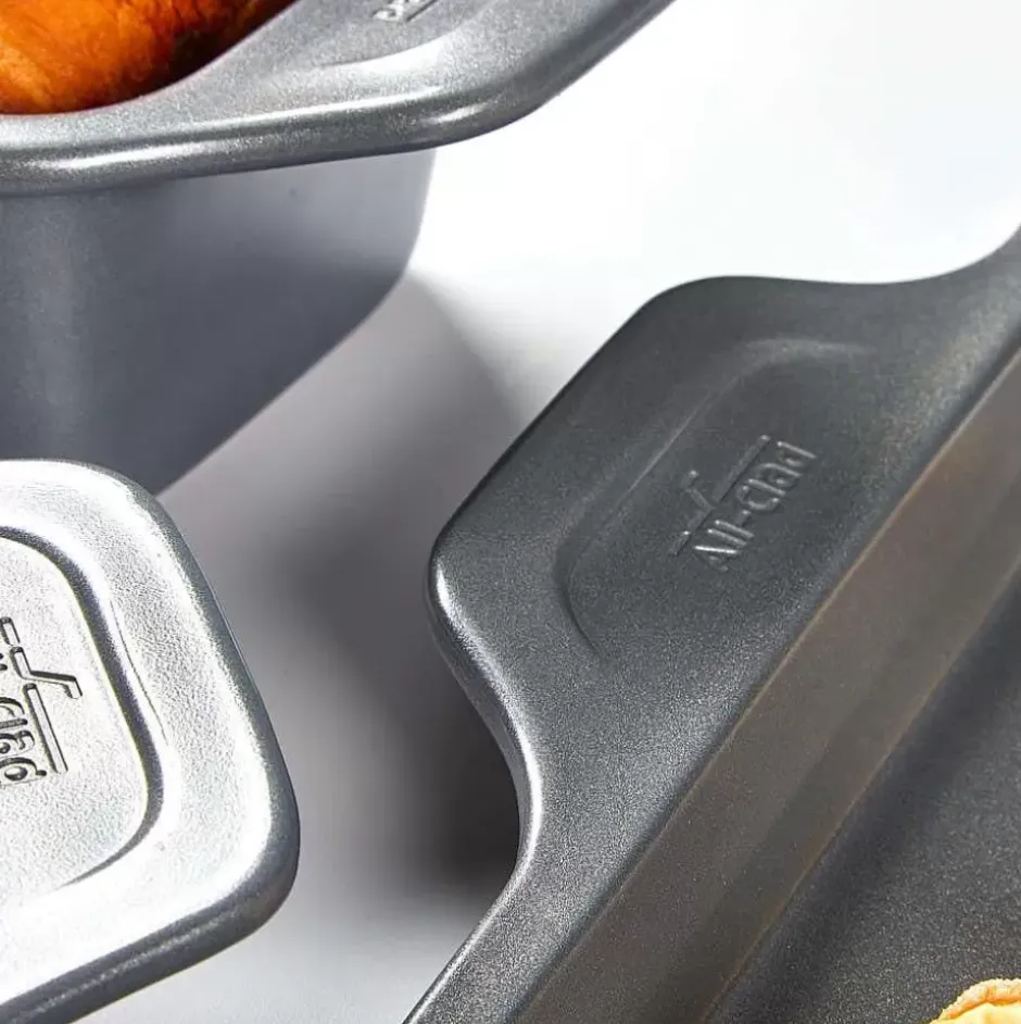 Pro-Release Nonstick Bakeware, Square Baking Pan, 8 Inch>All-Clad Discount